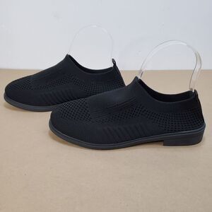 ROSY Black Round Cuff Knit Loafer